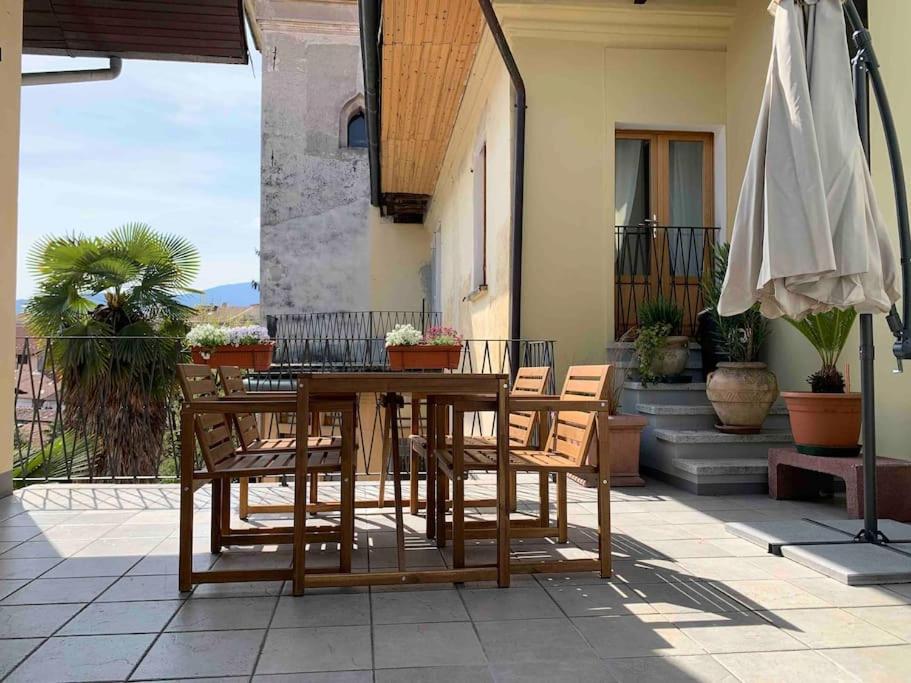 La Dolce Vita Daire Intra Dış mekan fotoğraf